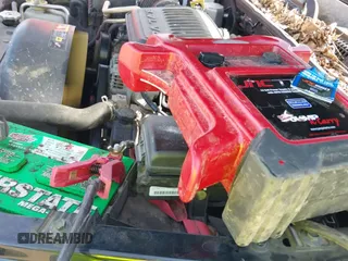 2005 Dodge Dakota SLT z VIN 1D7HE48K15S184545, wystawiony jako IAAI lot #43512074 z przebiegiem 200 390 mil mil oraz . Historia ofert i sprzedaży dostępna na DreamBid. Obrazek 12.