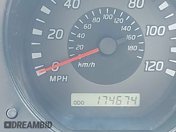 2002 Nissan Xterra XE with VIN 5N1ED28T02C568170, listed as a IAAI auction lot 42585809 with 174,674 mi miles and . Bid and sale history available at DreamBid. Image 15.