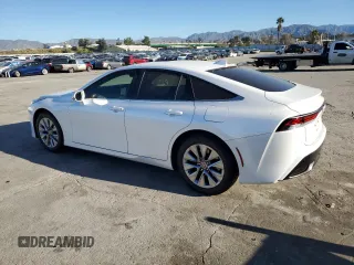 2022 Toyota Mirai XLE с VIN JTDAAAAA0NA007370, выставлен на аукционе Copart как лот 40441584 с пробегом 3 940 миль миль и . История ставок и продаж доступна на DreamBid. Изображение 2.