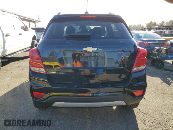 2021 Chevrolet Trax LT with VIN KL7CJPSM7MB371585, listed as a Copart auction lot 48882455 with 68,576 mi miles and Salvage Title. Bid and sale history available at carsss.com. Image 6.