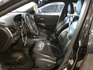2019 Jeep Cherokee Limited с VIN 1C4PJLDX0KD377119, выставлен на аукционе Copart как лот 43590135 с пробегом 116 139 миль миль и Списание • Salvage title. История ставок и продаж доступна на DreamBid. Изображение 7.