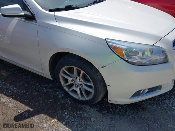 2013 Chevrolet Malibu ECO with VIN 1G11F5RR3DF107590, listed as a IAAI auction lot 40051912 with 150,179 mi miles. Bid and sale history available at carsss.com. Image 15.