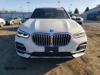 2023 BMW X5 xDrive40i with VIN 5UXCR6C0XP9P15664, listed as a Copart auction lot 47996015 with 22,849 mi miles and Salvage title. Bid and sale history available at DreamBid. Image 5.
