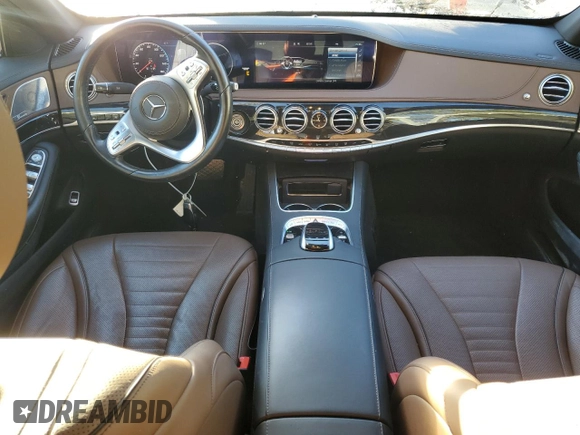 2019 Mercedes-Benz S 560 with VIN WDDUG8GB3KA443202, listed as a Copart auction lot 83985104 with 39,911 mi miles and Salvage Title. Bid and sale history available at DreamBid. Image 8.