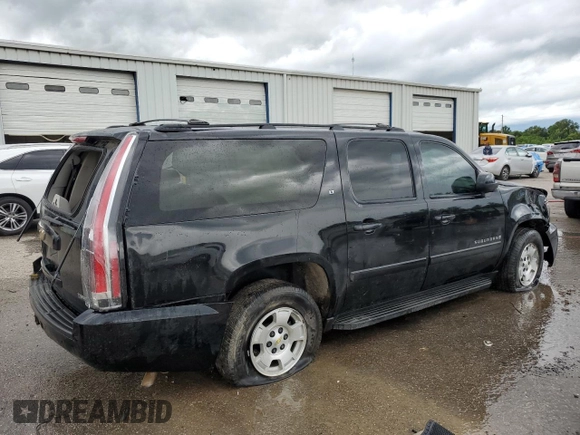 2007 Chevrolet Suburban LT with VIN 3GNFC16057G303416, listed as a Copart auction lot 61447985 with Not provided miles and Salvage title. Bid and sale history available at DreamBid. Image 3.