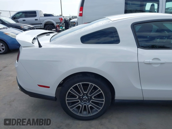 2010 Ford Mustang GT with VIN 1ZVBP8CH9A5104685, listed as a IAAI auction lot 41534828 with 82,771 mi miles and . Bid and sale history available at carsss.com. Image 20.