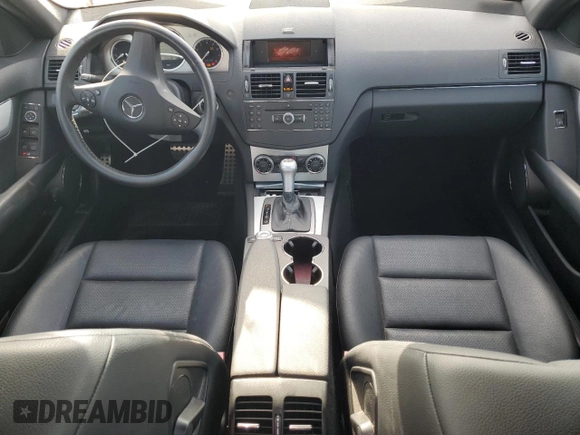 2008 Mercedes-Benz C 300 Sport с VIN WDDGF54X98F193023, выставлен на аукционе Copart как лот 62825395 с пробегом 45 269 миль миль и Списание • Salvage title. История ставок и продаж доступна на DreamBid. Изображение 8.