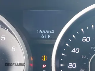 2014 Acura TL Advance z VIN 19UUA9F74EA001582, wystawiony jako IAAI lot #42058037 z przebiegiem 163 354 mil mil oraz . Historia ofert i sprzedaży dostępna na DreamBid. Obrazek 15.