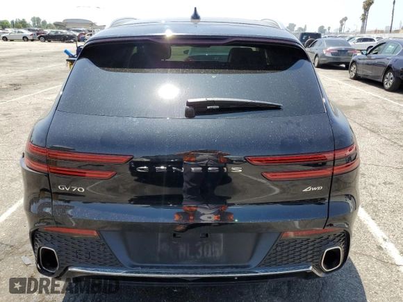 2024 Genesis GV70 2.5T with VIN 5NMMADTB3RH015771, listed as a Copart auction lot 60168085 with 9,800 mi miles and Salvage title. Bid and sale history available at DreamBid. Image 6.