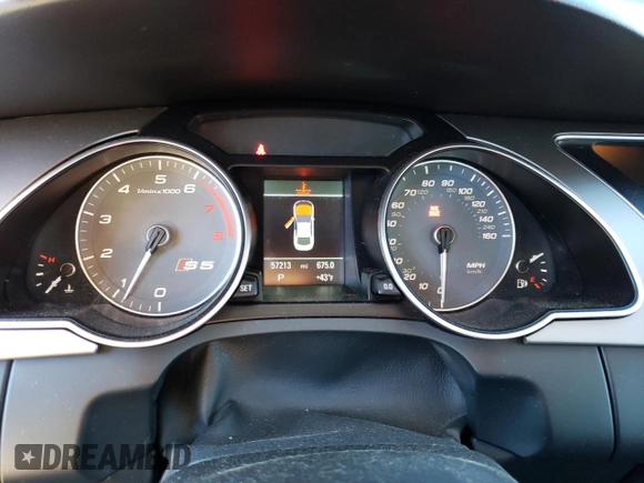 2013 Audi S5 Premium Plus z VIN WAUCGAFR2DA044566, wystawiony jako Copart lot #79260724 z przebiegiem 57 213 mil mil oraz Czysty tytuł • Clean title. Historia ofert i sprzedaży dostępna na DreamBid. Obrazek 9.