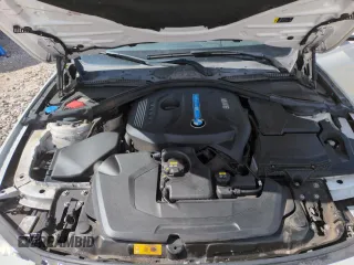 2018 BMW 3 Series 330e iPerformance with VIN WBA8E1C59JA756629, listed as a Copart auction lot 49061185 with 82,420 mi miles and Salvage Title. Bid and sale history available at carsss.com. Image 11.