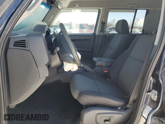 2010 Jeep Commander Sport with VIN 1J4RG4GK8AC131575, listed as a Copart auction lot 45287345 with 125,854 mi miles and Salvage title. Bid and sale history available at DreamBid. Image 7.