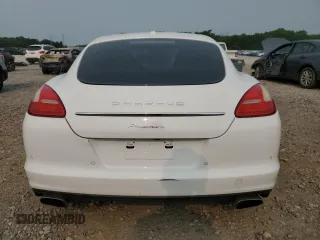2012 Porsche Panamera z VIN WP0AA2A75CL014357, wystawiony jako Copart lot #59116595 z przebiegiem 119 256 mil mil oraz Szkoda całkowita • Salvage title. Historia ofert i sprzedaży dostępna na DreamBid. Obrazek 6.