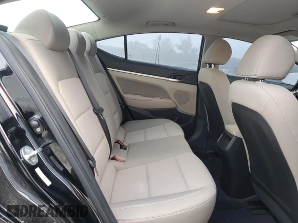 2020 Hyundai Elantra Value Edition z VIN KMHD84LF2LU942013, wystawiony jako Copart lot #56190805 z przebiegiem 83 997 mil mil oraz Szkoda całkowita • Salvage title. Historia ofert i sprzedaży dostępna na DreamBid. Obrazek 10.