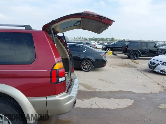 2001 Mitsubishi Montero Sport XLS with VIN JA4LS31H21P050687, listed as a IAAI auction lot 41532653 with 183,037 mi miles. Bid and sale history available at carsss.com. Image 18.