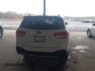 2017 Kia Sorento EX with VIN 5XYPHDA12HG278345, listed as a IAAI auction lot 42024881 with 119,502 mi miles and . Bid and sale history available at carsss.com. Image 16.