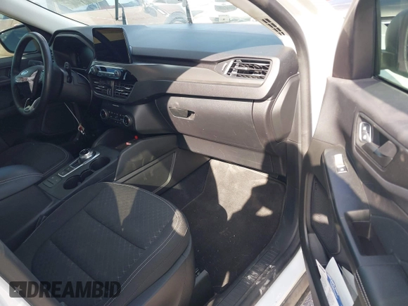 2023 Ford Escape Active with VIN 1FMCU9GNXPUB27618, listed as a IAAI auction lot 41720840 with 66,070 mi miles and . Bid and sale history available at carsss.com. Image 5.