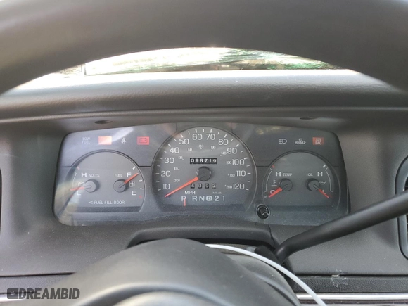 2004 Mercury Grand Marquis GS with VIN 2MEFM74W64X610707, listed as a Copart auction lot 49430335 with 98,719 mi miles and Salvage Title. Bid and sale history available at carsss.com. Image 9.