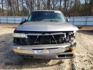 2002 Chevrolet Suburban LT with VIN 1GNEC16Z72J231717, listed as a Copart auction lot 86691164 with 360,491 mi miles and Salvage Title. Bid and sale history available at carsss.com. Image 5.