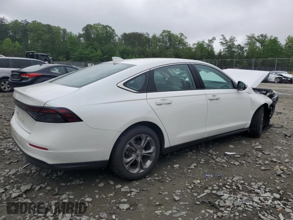 2024 Honda Accord EX with VIN 1HGCY1F32RA054292, listed as a Copart auction lot 55579315 with 13,876 mi miles and Salvage title. Bid and sale history available at DreamBid. Image 3.
