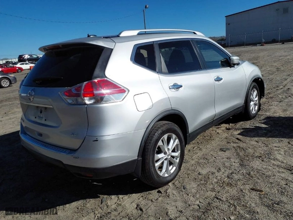 2015 Nissan Rogue SV with VIN KNMAT2MT3FP547713, listed as a IAAI auction lot 41802579 with 67,312 mi miles. Bid and sale history available at carsss.com. Image 4.