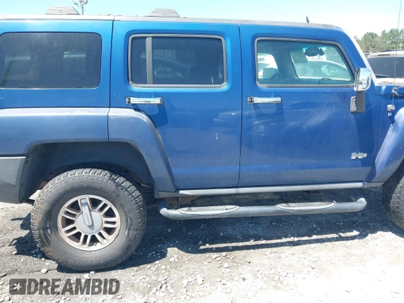 2006 Hummer H3 z VIN 5GTDN136768259533, wystawiony jako IAAI lot #42320584 z przebiegiem Nie podano mil oraz . Historia ofert i sprzedaży dostępna na DreamBid. Obrazek 6.