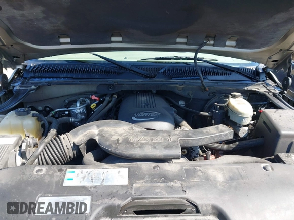 2003 Chevrolet Suburban Z71 with VIN 3GNFK16Z33G253479, listed as a IAAI auction lot 41871504 with 157,990 mi miles and . Bid and sale history available at DreamBid. Image 10.