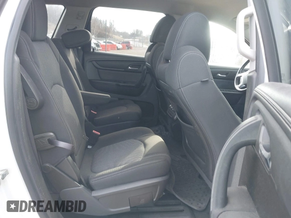 2015 Chevrolet Traverse LT with VIN 1GNKRGKD6FJ154083, listed as a IAAI auction lot 41423604 with 147,724 mi miles. Bid and sale history available at carsss.com. Image 8.