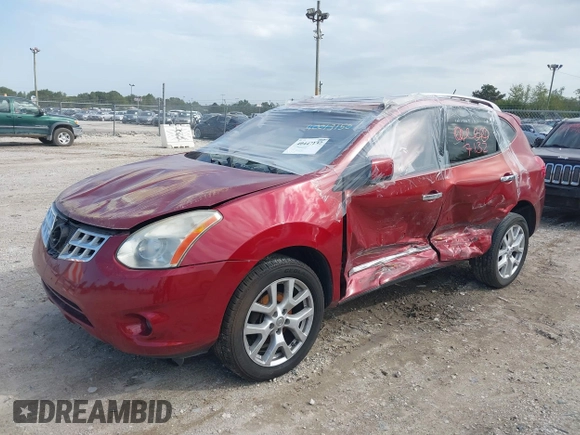 2012 Nissan Rogue S z VIN JN8AS5MV8CW421570, wystawiony jako IAAI lot #40447132 z przebiegiem 114 133 mil mil oraz . Historia ofert i sprzedaży dostępna na DreamBid. Obrazek 2.