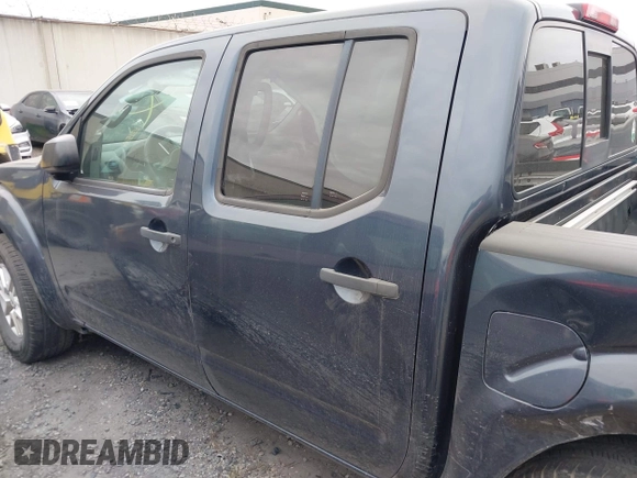 2016 Nissan Frontier SV z VIN 1N6AD0ER0GN766367, wystawiony jako IAAI lot #41840920 z przebiegiem 104 869 mil mil oraz . Historia ofert i sprzedaży dostępna na DreamBid. Obrazek 15.