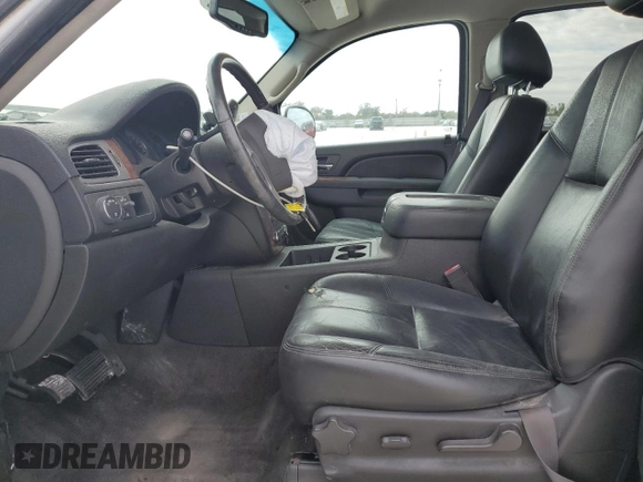 2014 GMC Yukon XL SLT with VIN 1GKS1KE04ER164286, listed as a Copart auction lot 88356835 with 126,415 mi miles and Salvage Title. Bid and sale history available at carsss.com. Image 7.
