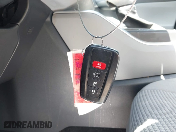 2022 Toyota Highlander LE with VIN 5TDBZRBH5NS580954, listed as a IAAI auction lot 42103401 with 40,391 mi miles and . Bid and sale history available at DreamBid. Image 11.