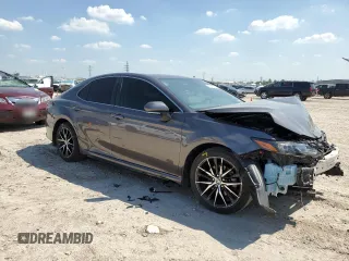 2022 Toyota Camry SE with VIN 4T1G11AK9NU715288, listed as a Copart auction lot 50242535 with 51,609 mi miles and Salvage Title. Bid and sale history available at carsss.com. Image 4.