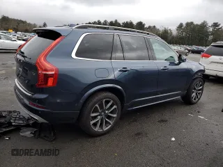 2018 Volvo XC90 Momentum with VIN YV4A22PK0J1211421, listed as a Copart auction lot 47730625 with 63,101 mi miles and Salvage Title. Bid and sale history available at carsss.com. Image 3.