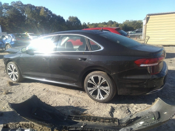 2021 Volkswagen Passat 2.0T SE with VIN 1VWSA7A34MC014993, listed as a IAAI auction lot 40556424 with 64,508 mi miles. Bid and sale history available at carsss.com. Image 15.