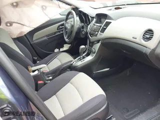 2014 Chevrolet Cruze LS with VIN 1G1PA5SHXE7190912, listed as a IAAI auction lot 41936724 with 100,924 mi miles. Bid and sale history available at carsss.com. Image 5.