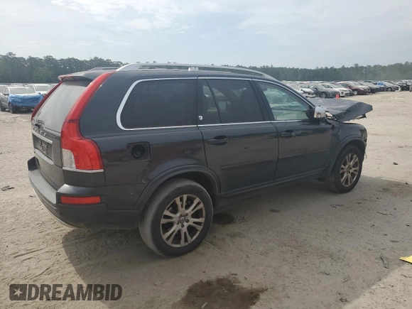 2014 Volvo XC90 with VIN YV4952CY3E1683378, listed as a Copart auction lot 55995615 with 121,357 mi miles and Salvage title. Bid and sale history available at DreamBid. Image 3.