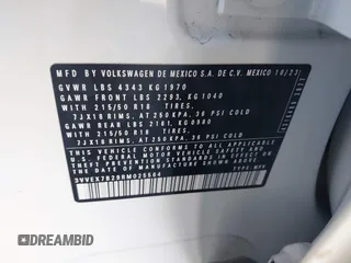 2024 Volkswagen Taos SE z VIN 3VVEX7B29RM025564, wystawiony jako IAAI lot #41350181 z przebiegiem 6 862 mil mil oraz . Historia ofert i sprzedaży dostępna na DreamBid. Obrazek 9.