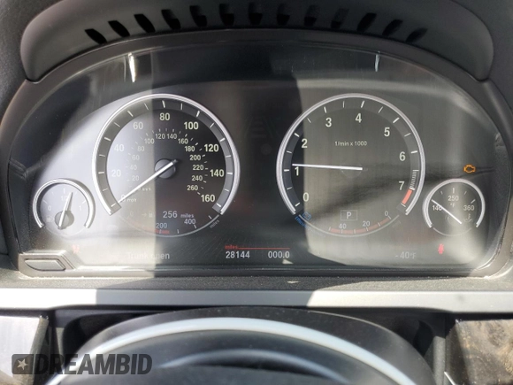2013 BMW 7 Series 740i with VIN WBAYA6C5XDC995172, listed as a Copart auction lot 60288685 with 28,144 mi miles and Salvage title. Bid and sale history available at DreamBid. Image 9.
