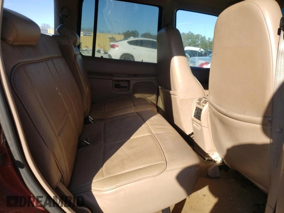1997 Ford Explorer XL z VIN 1FMDU32E7VZB27827, wystawiony jako Copart lot #88686485 z przebiegiem 237 485 mil mil oraz Szkoda całkowita • Salvage title. Historia ofert i sprzedaży dostępna na DreamBid. Obrazek 11.