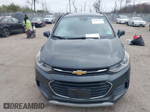 2018 Chevrolet Trax LT with VIN KL7CJLSB7JB674238, listed as a IAAI auction lot 41909657 with 115,875 mi miles. Bid and sale history available at carsss.com. Image 12.