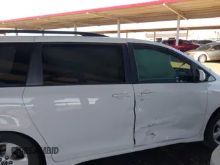 2020 Toyota Sienna LE Auto Access Seat with VIN 5TDKZ3DC0LS029925, listed as a IAAI auction lot 41882957 with 90,555 mi miles and . Bid and sale history available at DreamBid. Image 13.