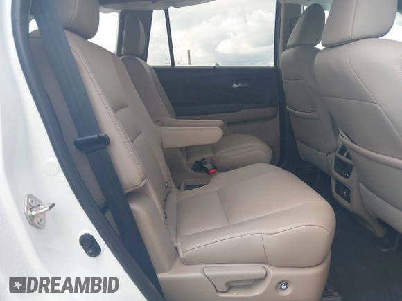 2020 Honda Pilot Elite with VIN 5FNYF6H08LB014288, listed as a IAAI auction lot 40496871 with 57,921 mi miles and . Bid and sale history available at DreamBid. Image 8.