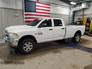 2017 Ram 2500 Tradesman z VIN 3C6UR5HL6HG680133, wystawiony jako Copart lot #50215825 z przebiegiem 184 491 mil mil oraz Czysty tytuł • Clean title. Historia ofert i sprzedaży dostępna na DreamBid. Obrazek 1.