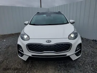 2020 Kia Sportage EX with VIN KNDPNCAC9L7783762, listed as a Copart auction lot 52370305 with 121,501 mi miles and Clean Title. Bid and sale history available at carsss.com. Image 5.