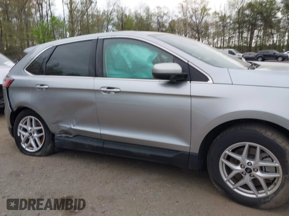 2024 Ford Edge SEL with VIN 2FMPK4J91RBA37000, listed as a IAAI auction lot 42067459 with 34,112 mi miles. Bid and sale history available at carsss.com. Image 13.