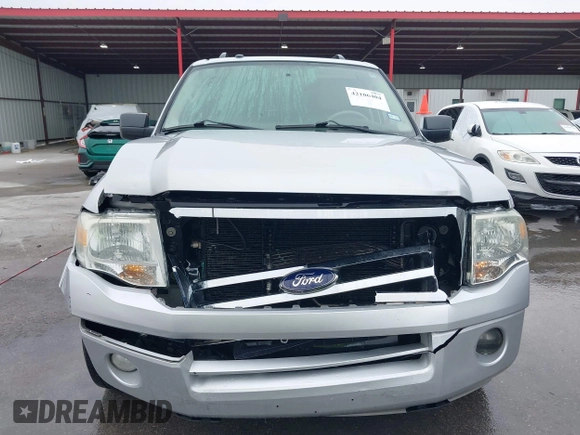 2014 Ford Expedition XLT with VIN 1FMJU1H52EEF01900, listed as a IAAI auction lot 42106404 with 149,992 mi miles and . Bid and sale history available at DreamBid. Image 12.