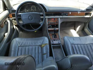1986 Mercedes-Benz 420 with VIN WDBCA35DXGA210633, listed as a Copart auction lot 69728644 with 177,870 mi miles and Salvage Title. Bid and sale history available at carsss.com. Image 8.