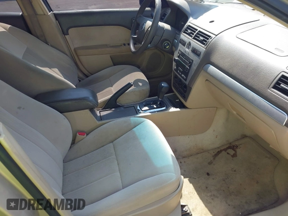 2006 Mercury Milan with VIN 3MEHM07116R633281, listed as a IAAI auction lot 42393137 with 102,806 mi miles and . Bid and sale history available at DreamBid. Image 5.