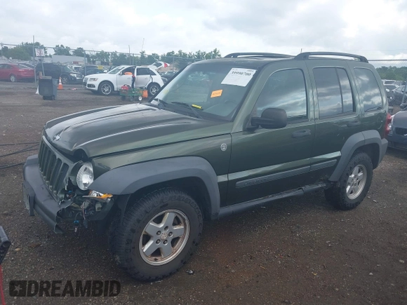 2006 Jeep Liberty Sport with VIN 1J4GL48K76W288408, listed as a IAAI auction lot 39990700 with 215,716 mi miles. Bid and sale history available at carsss.com. Image 17.